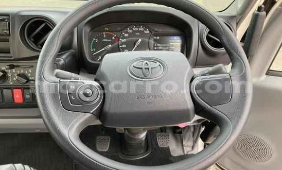 Buy Used Toyota Dyna White Car in Maputo in Maputo Buy Used Toyota Dyna White Car in Maputo in Maputo