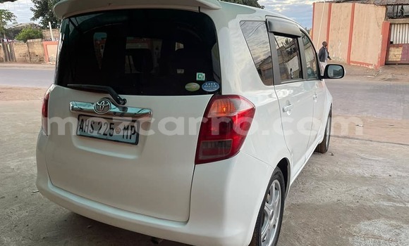 Comprar Usado Toyota Ractis Branco Carro em Maputo em Maputo Comprar Usado Toyota Ractis Branco Carro em Maputo em Maputo