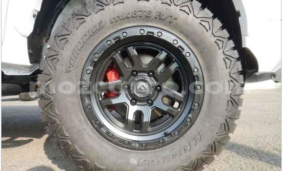 Buy Used Toyota Hilux Silver Car in Maputo in Maputo Buy Used Toyota Hilux Silver Car in Maputo in Maputo