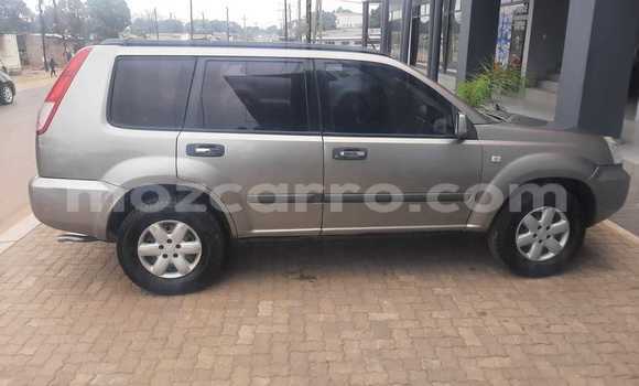 Tenga Tsaru Nissan X-Trail Zvimwe Mota in Maputo in Maputo Tenga Tsaru Nissan X-Trail Zvimwe Mota in Maputo in Maputo