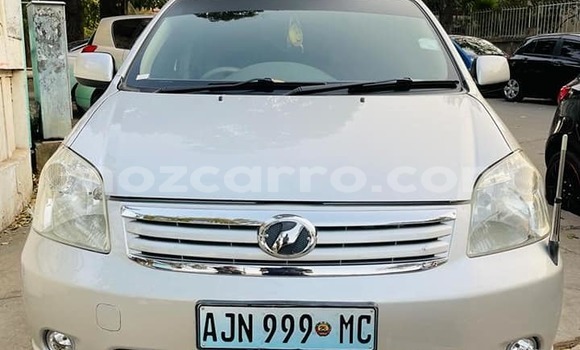 Comprar Usado Toyota Raum De outros Carro em Maputo em Maputo