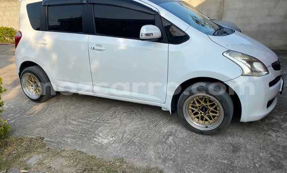 Tenga Tsaru Toyota Ractis Zvimwe Mota in Maputo in Maputo