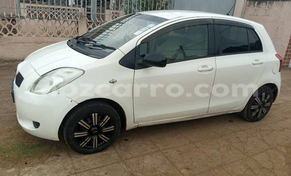 Buy Used Toyota Vitz White Car in Maputo in Maputo Buy Used Toyota Vitz White Car in Maputo in Maputo