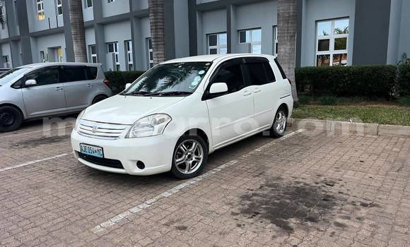 Buy Used Toyota Raum White Car in Maputo in Maputo Buy Used Toyota Raum White Car in Maputo in Maputo