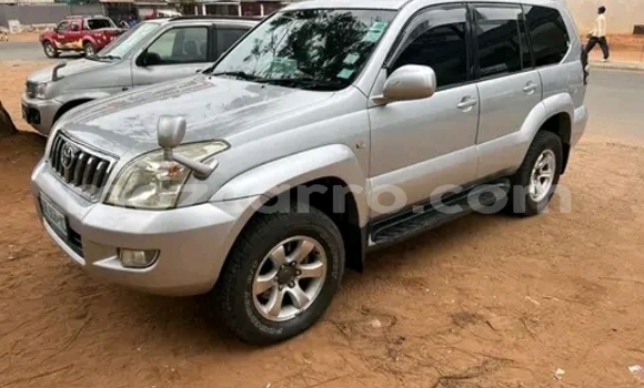 Comprar Usado Toyota Land Cruiser Prado De outros Carro em Maputo em Maputo Comprar Usado Toyota Land Cruiser Prado De outros Carro em Maputo em Maputo