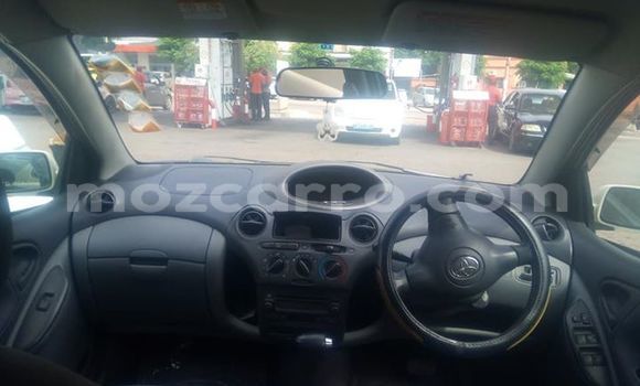 Buy Used Toyota Vitz White Car in Maputo in Maputo Buy Used Toyota Vitz White Car in Maputo in Maputo