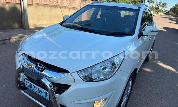 Buy Used Hyundai ix35 White Car in Maputo in Maputo Buy Used Hyundai ix35 White Car in Maputo in Maputo
