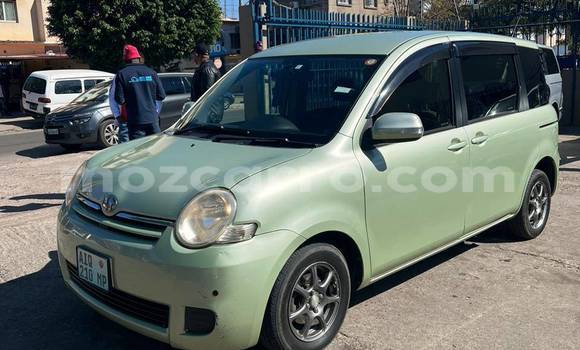 Tenga Tsaru Toyota Sienta Zvimwe Mota in Maputo in Maputo Tenga Tsaru Toyota Sienta Zvimwe Mota in Maputo in Maputo