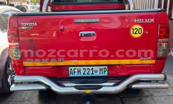 Tenga Tsaru Toyota Hilux Tsvuku Mota in Maputo in Maputo Tenga Tsaru Toyota Hilux Tsvuku Mota in Maputo in Maputo
