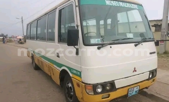 Nunua Ilio tumika Mitsubishi Raider Nyeupe Gari ndani ya Maputo nchini Maputo Nunua Ilio tumika Mitsubishi Raider Nyeupe Gari ndani ya Maputo nchini Maputo