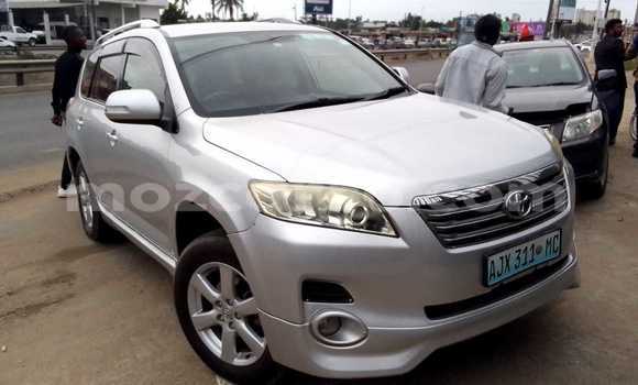 Nunua Ilio tumika Toyota Vanguard Nyingine Gari ndani ya Maputo nchini Maputo
