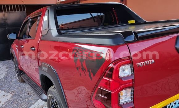 Buy Used Toyota Hiluxe Revo Red Car in Maputo in Maputo Buy Used Toyota Hiluxe Revo Red Car in Maputo in Maputo