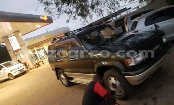 Comprar Usado Isuzu Bighorn De outros Carro em Maputo em Maputo