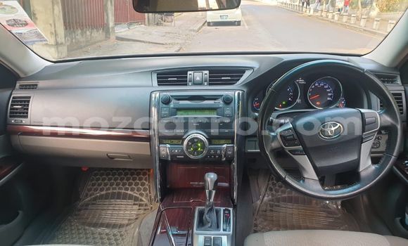 Comprar Usado Toyota Mark X Prata Carro em Maputo em Maputo Comprar Usado Toyota Mark X Prata Carro em Maputo em Maputo