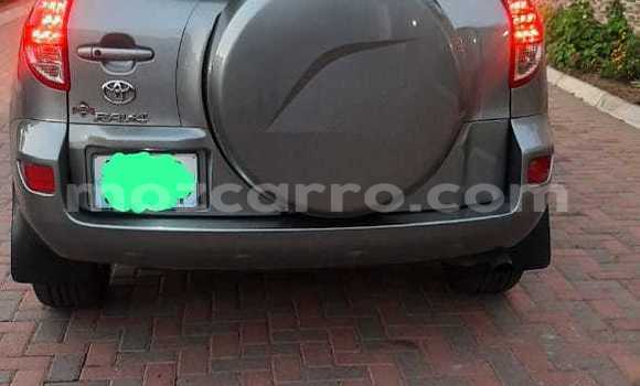 Buy Used Toyota RAV4 Silver Car in Maputo in Maputo Buy Used Toyota RAV4 Silver Car in Maputo in Maputo