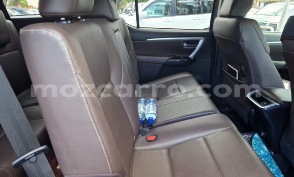 Nunua Ilio tumika Toyota Fortuner Nyingine Gari ndani ya Maputo nchini Maputo Nunua Ilio tumika Toyota Fortuner Nyingine Gari ndani ya Maputo nchini Maputo