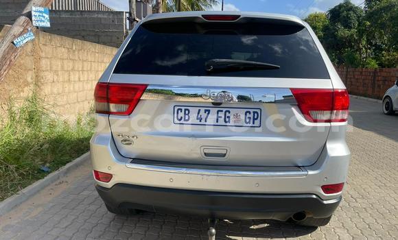 Nunua Ilio tumika Jeep Cherokee Nyingine Gari ndani ya Maputo nchini Maputo Nunua Ilio tumika Jeep Cherokee Nyingine Gari ndani ya Maputo nchini Maputo