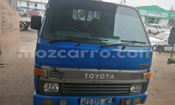 Nunua Ilio tumika Toyota Dyna Bluu Gari ndani ya Maputo nchini Maputo Nunua Ilio tumika Toyota Dyna Bluu Gari ndani ya Maputo nchini Maputo