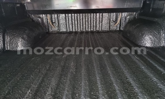 Comprar Usado Toyota Hilux Azul Carro em Maputo em Maputo Comprar Usado Toyota Hilux Azul Carro em Maputo em Maputo