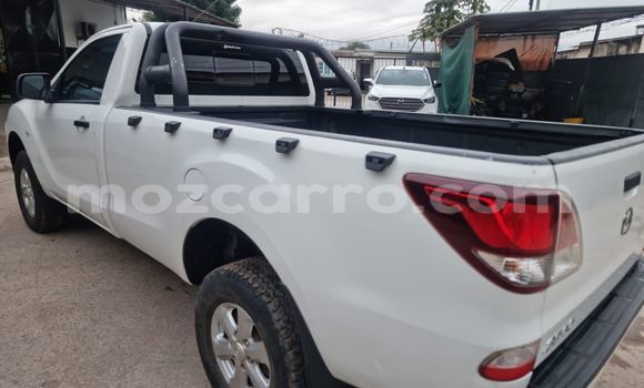 Buy Used Mazda BT-50 White Car in Maputo in Maputo Buy Used Mazda BT-50 White Car in Maputo in Maputo