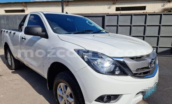 Buy Used Mazda BT-50 White Car in Maputo in Maputo Buy Used Mazda BT-50 White Car in Maputo in Maputo
