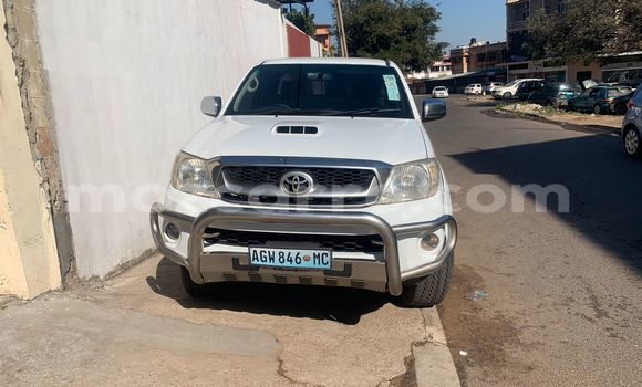 Tenga Tsaru Toyota Hilux Chena Mota in Maputo in Maputo Tenga Tsaru Toyota Hilux Chena Mota in Maputo in Maputo