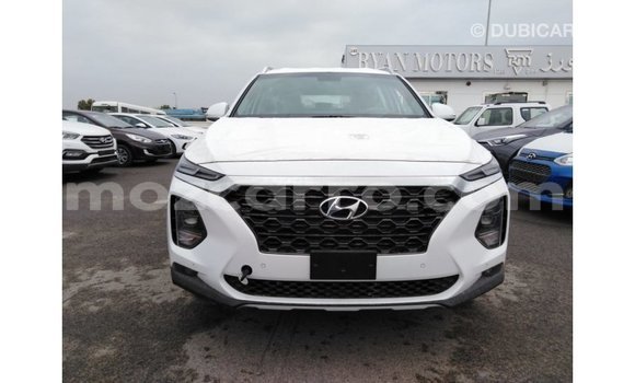 Buy Import Hyundai Santa Fe White Car in Import - Dubai in Cabo Delgado Buy Import Hyundai Santa Fe White Car in Import - Dubai in Cabo Delgado