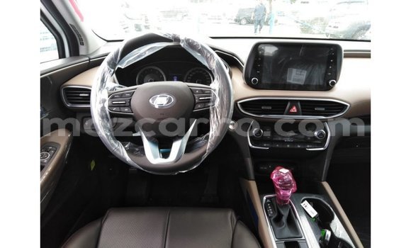 Buy Import Hyundai Santa Fe White Car in Import - Dubai in Cabo Delgado Buy Import Hyundai Santa Fe White Car in Import - Dubai in Cabo Delgado