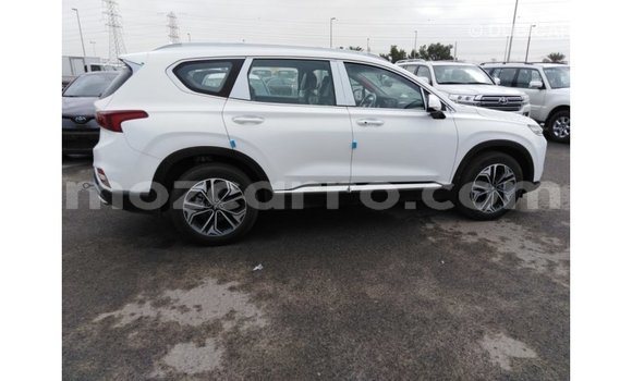 Buy Import Hyundai Santa Fe White Car in Import - Dubai in Cabo Delgado Buy Import Hyundai Santa Fe White Car in Import - Dubai in Cabo Delgado