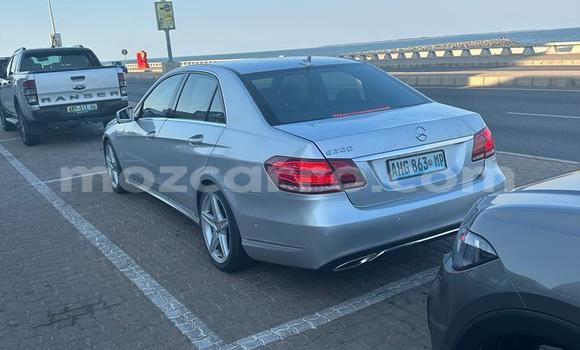 Comprar Usado Mercedes-Benz C-Classe Prata Carro em Maputo em Maputo Comprar Usado Mercedes-Benz C-Classe Prata Carro em Maputo em Maputo