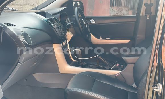 Nunua Ilio tumika Mazda BT-50 Nyeusi Gari ndani ya Maputo nchini Maputo Nunua Ilio tumika Mazda BT-50 Nyeusi Gari ndani ya Maputo nchini Maputo