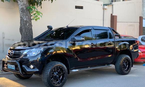 Nunua Ilio tumika Mazda BT-50 Nyeusi Gari ndani ya Maputo nchini Maputo Nunua Ilio tumika Mazda BT-50 Nyeusi Gari ndani ya Maputo nchini Maputo