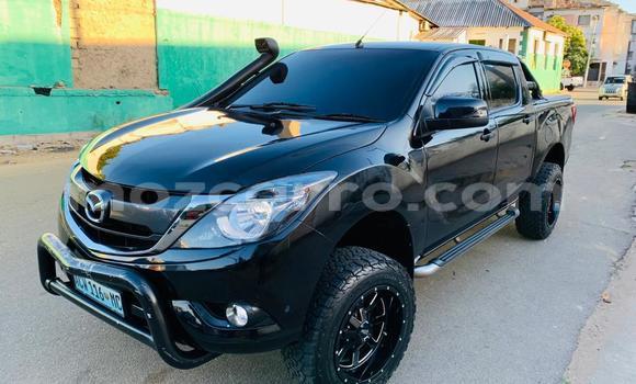 Nunua Ilio tumika Mazda BT-50 Nyeusi Gari ndani ya Maputo nchini Maputo Nunua Ilio tumika Mazda BT-50 Nyeusi Gari ndani ya Maputo nchini Maputo