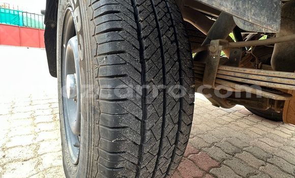 Comprar Usado Hyundai H1 Branco Carro em Maputo em Maputo Comprar Usado Hyundai H1 Branco Carro em Maputo em Maputo