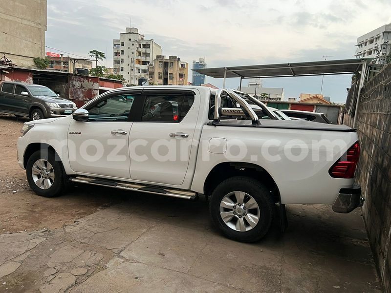 Big with watermark toyota hiluxe revo maputo maputo 16965