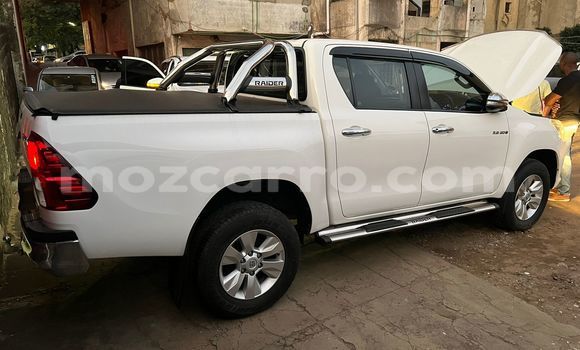 Nunua Ilio tumika Toyota Hiluxe Revo Nyeupe Gari ndani ya Maputo nchini Maputo Nunua Ilio tumika Toyota Hiluxe Revo Nyeupe Gari ndani ya Maputo nchini Maputo