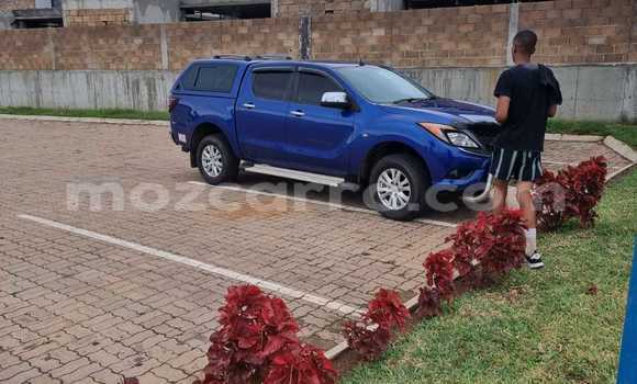 Nunua Ilio tumika Mazda BT-50 Bluu Gari ndani ya Maputo nchini Maputo Nunua Ilio tumika Mazda BT-50 Bluu Gari ndani ya Maputo nchini Maputo