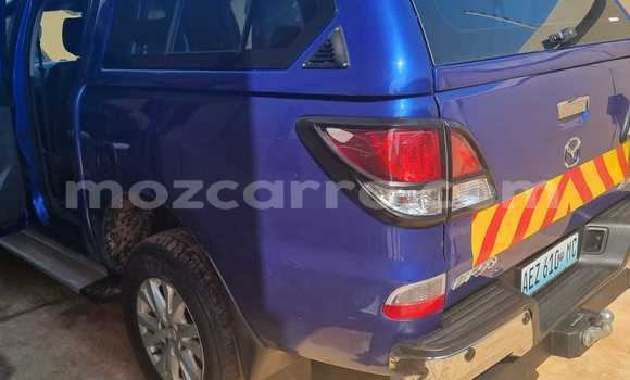 Nunua Ilio tumika Mazda BT-50 Bluu Gari ndani ya Maputo nchini Maputo Nunua Ilio tumika Mazda BT-50 Bluu Gari ndani ya Maputo nchini Maputo