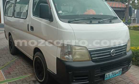 Buy Used Nissan Caravan White Car in Maputo in Maputo