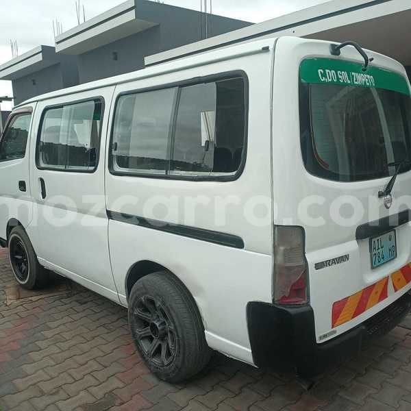 Big with watermark nissan caravan maputo maputo 16969