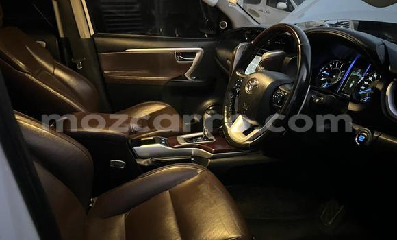 Buy Used Toyota Fortuner White Car in Maputo in Maputo Buy Used Toyota Fortuner White Car in Maputo in Maputo