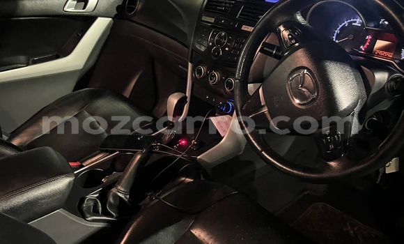 Nunua Ilio tumika Mazda BT-50 Nyeupe Gari ndani ya Maputo nchini Maputo Nunua Ilio tumika Mazda BT-50 Nyeupe Gari ndani ya Maputo nchini Maputo