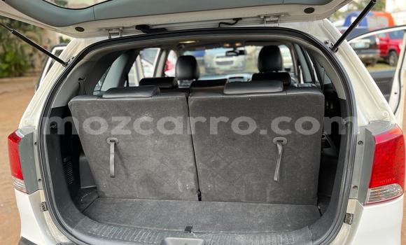 Comprar Usado Kia Sorento Branco Carro em Maputo em Maputo Comprar Usado Kia Sorento Branco Carro em Maputo em Maputo