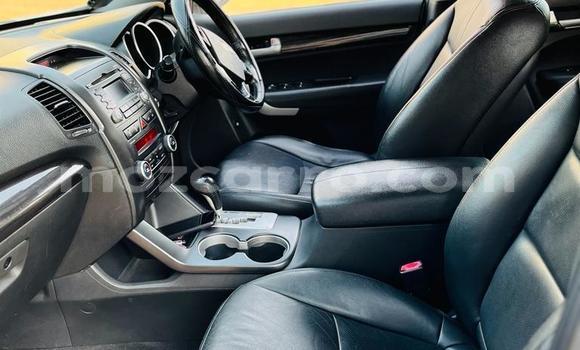 Comprar Usado Kia Sorento Branco Carro em Maputo em Maputo Comprar Usado Kia Sorento Branco Carro em Maputo em Maputo