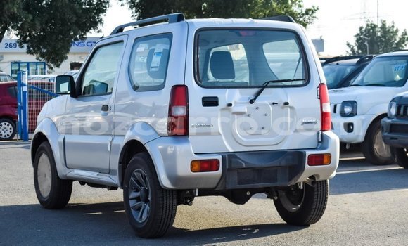 Comprar Importar Suzuki Jimny De outros Carro em Import - Dubai em Cabo Delgado Comprar Importar Suzuki Jimny De outros Carro em Import - Dubai em Cabo Delgado