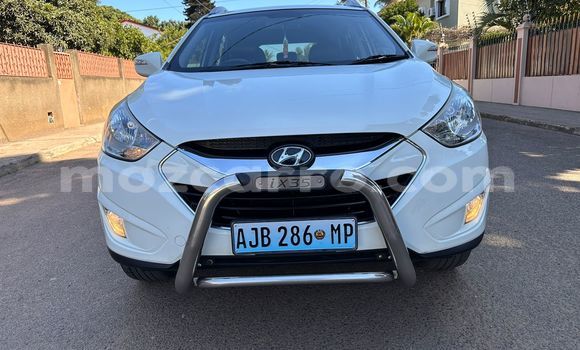 Comprar Usado Hyundai ix35 Branco Carro em Maputo em Maputo Comprar Usado Hyundai ix35 Branco Carro em Maputo em Maputo