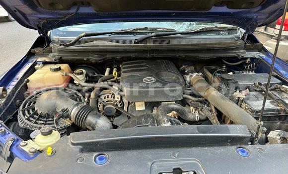 Nunua Ilio tumika Mazda BT-50 Bluu Gari ndani ya Maputo nchini Maputo Nunua Ilio tumika Mazda BT-50 Bluu Gari ndani ya Maputo nchini Maputo