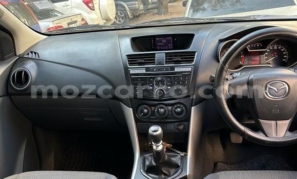 Nunua Ilio tumika Mazda BT-50 Bluu Gari ndani ya Maputo nchini Maputo Nunua Ilio tumika Mazda BT-50 Bluu Gari ndani ya Maputo nchini Maputo