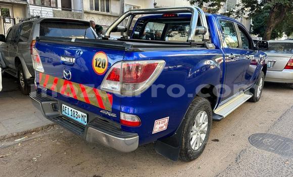 Nunua Ilio tumika Mazda BT-50 Bluu Gari ndani ya Maputo nchini Maputo Nunua Ilio tumika Mazda BT-50 Bluu Gari ndani ya Maputo nchini Maputo