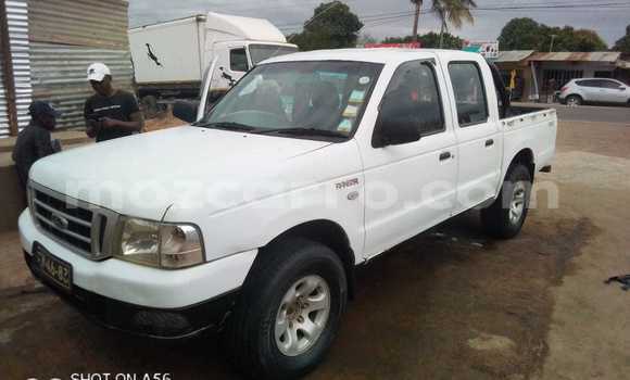 Nunua Ilio tumika Ford Ranger Nyeupe Gari ndani ya Maputo nchini Maputo